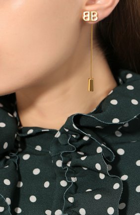 Женские серьги bb pin BALENCIAGA золотого цвета по цене 29100 руб., арт. 503794/TZ14G | Фото 2 Женские серьги bb pin BALENCIAGA золотого цвета, арт. 503794/TZ14G | Фото 2