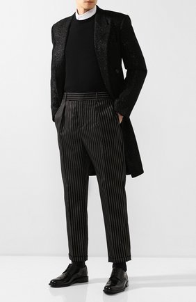 Мужские шерстяные брюки SAINT LAURENT черного цвета, арт. 563592/Y142V | Фото 2 (Материал внешний: Шерсть; Материал подклада: Шелк; Длина (брюки, джинсы): Стандартные; Случай: Вечерний; Стили: Классический)