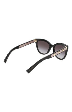 Женские солнцезащитные очки VALENTINO черного цвета по цене 19300 руб., арт. 4049-50018G | Фото 4 Женские солнцезащитные очки VALENTINO черного цвета, арт. 4049-50018G | Фото 4