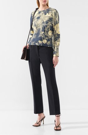 Женская топ из вискозы DRIES VAN NOTEN серого цвета по цене 38000 руб., арт. 192-10722-8058 | Фото 2 Женская топ из вискозы DRIES VAN NOTEN серого цвета, арт. 192-10722-8058 | Фото 2