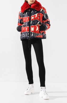 Женский пуховик MONCLER GRENOBLE разноцветного цвета по цене 152700 руб., арт. E2-098-46800-15-539NS | Фото 2 Женский пуховик MONCLER GRENOBLE разноцветного цвета, арт. E2-098-46800-15-539NS | Фото 2