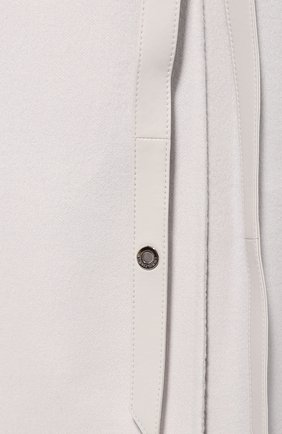Женская кашемировая накидка LORO PIANA бежевого цвета по цене 1315000 руб., арт. FAG3754 | Фото 5 Женская кашемировая накидка LORO PIANA бежевого цвета, арт. FAG3754 | Фото 5
