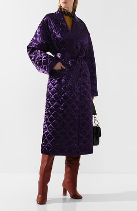 Женское стеганое пальто DRIES VAN NOTEN фиолетового цвета по цене 143500 руб., арт. 192-10254-8536 | Фото 2 Женское стеганое пальто DRIES VAN NOTEN фиолетового цвета, арт. 192-10254-8536 | Фото 2
