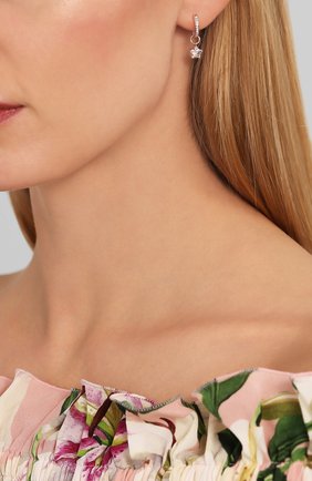 Женские серьги moonsun swarovski x penelope cruz SWAROVSKI золотого цвета по цене 7980 руб., арт. 5486354 | Фото 4 Женские серьги moonsun swarovski x penelope cruz SWAROVSKI золотого цвета, арт. 5486354 | Фото 4