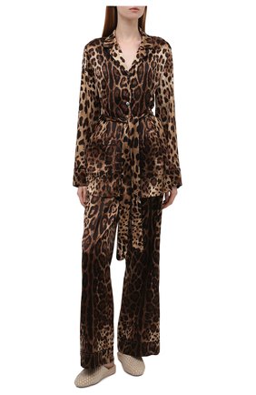Женская шелковая рубашка DOLCE & GABBANA коричневого цвета по цене 121000 руб., арт. F5I89T/FSAXY | Фото 2 Женская шелковая рубашка DOLCE & GABBANA коричневого цвета, арт. F5I89T/FSAXY | Фото 2