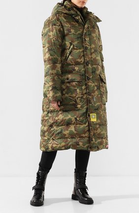Женский пуховик r13 x brumal R13 хаки цвета по цене 116000 руб., арт. R13/M1431D | Фото 2 Женский пуховик r13 x brumal R13 хаки цвета, арт. R13/M1431D | Фото 2