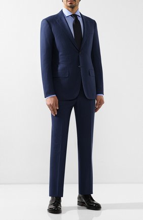 Мужская хлопковая сорочка KITON голубого цвета по цене 46300 руб., арт. UCID/H003103 | Фото 2 Мужская хлопковая сорочка KITON голубого цвета, арт. UCID/H003103 | Фото 2 (Рукава: Длинные; Статус проверки: Проверено, Проверена категория; Материал внешний: Хлопок; Длина (для топов): Стандартные; Случай: Формальный; Манжеты: На пуговицах; Мужское Кросс-КТ: Сорочка-одежда; Воротник: Акула; Принт: Однотонные)