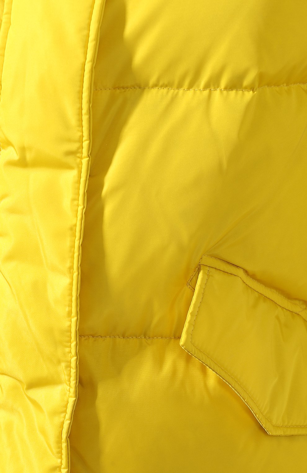 Женская пуховая куртка LEMPELIUS желтого цвета, арт. 3000/275R | Фото 5 (Кросс-КТ: Куртка, Пуховик; Рукава: Длинные; Женское Кросс-КТ: Пуховик-куртка; Длина (верхняя одежда): До середины бедра; Материал внешний: Синтетический материал; Материал подклада: Синтетический материал; Статус проверки: Проверено, Проверена категория; Материал утеплителя: Пух и перо)
