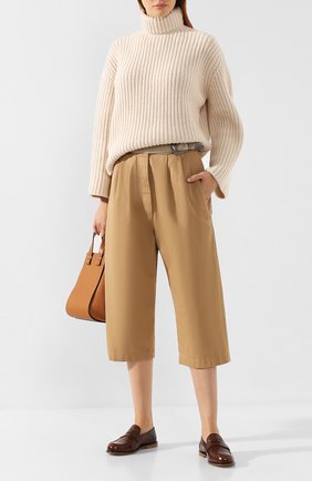 Женские хлопковые брюки LOEWE бежевого цвета по цене 77650 руб., арт. S2292490IB | Фото 2 Женские хлопковые брюки LOEWE бежевого цвета, арт. S2292490IB | Фото 2