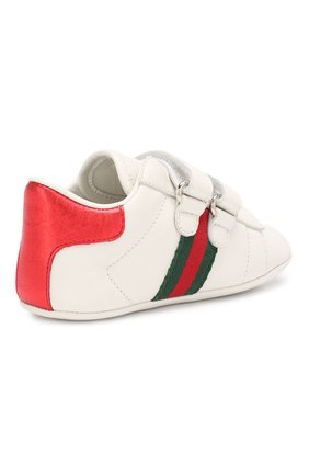 Детского кожаные кроссовки GUCCI белого цвета по цене 17400 руб., арт. 500852/BKPT0 | Фото 3 Детского кожаные кроссовки GUCCI белого цвета, арт. 500852/BKPT0 | Фото 3 (Материал внешний: Кожа; Материал внутренний: Натуральная кожа; Статус проверки: Проверено, Проверена категория; Кросс-КТ НВ: Пинетки-аксессуары)