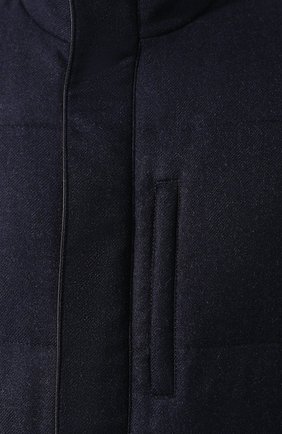 Мужская шерстяной пуховик ANDREA CAMPAGNA синего цвета, арт. A8T790/3821 | Фото 5 (Кросс-КТ: Куртка; Мужское Кросс-КТ: пуховик-короткий, Пуховик-верхняя одежда, Верхняя одежда; Материал внешний: Шерсть; Рукава: Длинные; Длина (верхняя одежда): До середины бедра; Материал утеплителя: Пух и перо; Материал подклада: Шелк; Статус проверки: Проверена категория)