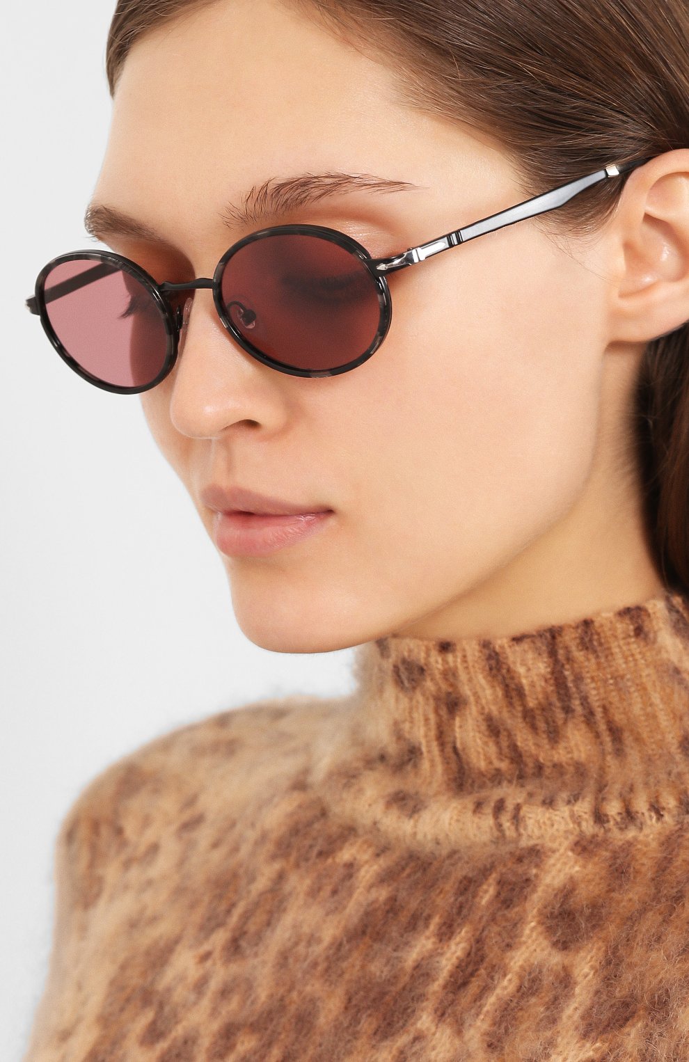Женские солнцезащитные очки PERSOL розового цвета по цене 19700 руб., арт. 2457S-10784R | Фото 2 Женские солнцезащитные очки PERSOL розового цвета, арт. 2457S-10784R | Фото 2