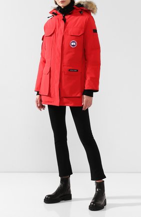 Женская парка expedition CANADA GOOSE красного цвета по цене 139000 руб., арт. 4660L | Фото 2 Женская парка expedition CANADA GOOSE красного цвета, арт. 4660L | Фото 2