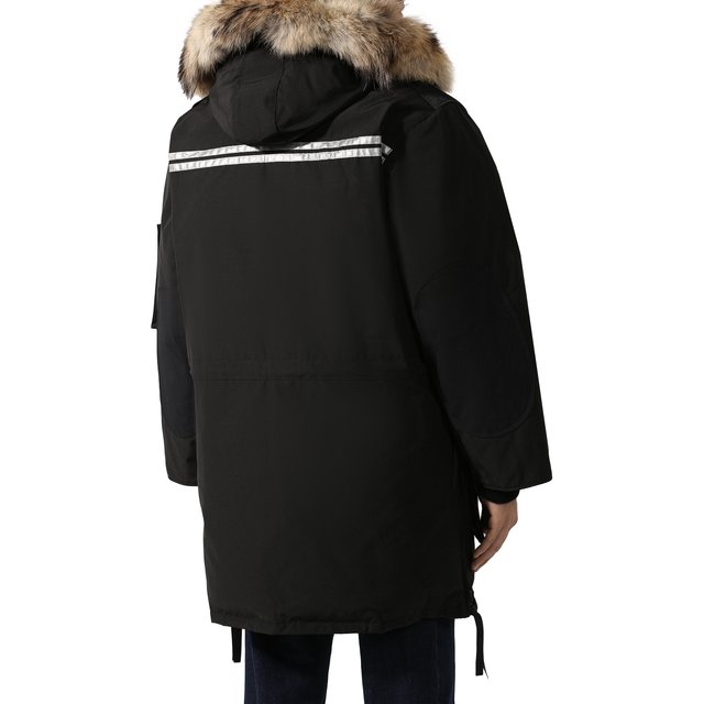 фото Пуховая парка snow mantra с меховой отделкой canada goose