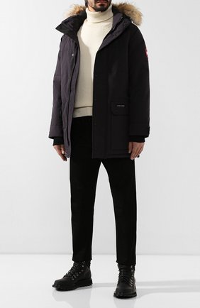 Мужская пуховик emory с меховой отделкой CANADA GOOSE темно-синего цвета по цене 119500 руб., арт. 2580M | Фото 2 Мужская пуховик emory с меховой отделкой CANADA GOOSE темно-синего цвета, арт. 2580M | Фото 2 (Мужское Кросс-КТ: Пуховик-верхняя одежда, Верхняя одежда, пуховик-короткий; Материал подклада: Синтетический материал; Материал внешний: Синтетический материал; Рукава: Длинные; Кросс-КТ: Пуховик, Куртка; Длина (верхняя одежда): До середины бедра; Статус проверки: Проверена категория; Материал утеплителя: Пух и перо)