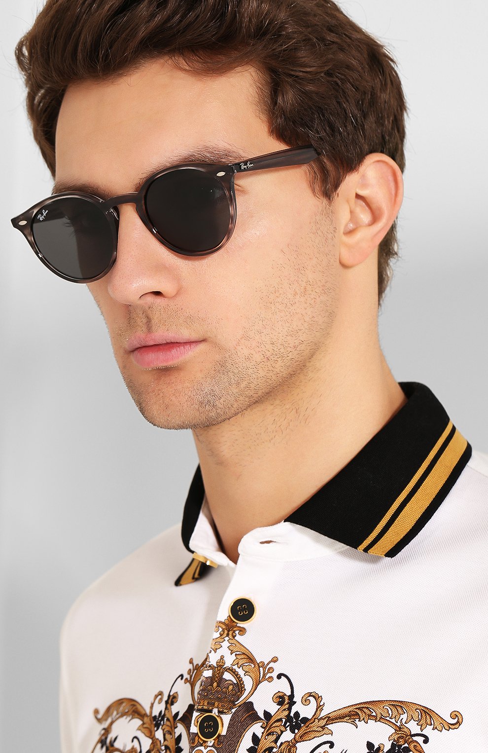 Женские солнцезащитные очки RAY-BAN серого цвета по цене 9900 руб., арт. 2180-643087 | Фото 3 Женские солнцезащитные очки RAY-BAN серого цвета, арт. 2180-643087 | Фото 3