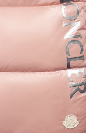 Детский конверт с меховой отделкой MONCLER ENFANT розового цвета по цене 41450 руб., арт. E2-951-00800-25-68950 | Фото 3 Детский конверт с меховой отделкой MONCLER ENFANT розового цвета, арт. E2-951-00800-25-68950 | Фото 3