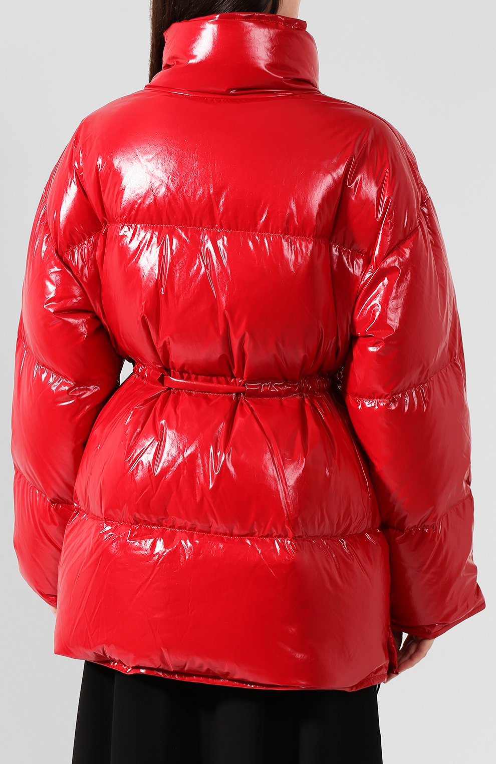 Женская пуховая куртка ACNE STUDIOS красного цвета, арт. A90144 | Фото 4 (Кросс-КТ: Куртка, Пуховик; Рукава: Длинные; Женское Кросс-КТ: Пуховик-куртка; Материал внешний: Синтетический материал; Материал подклада: Синтетический материал; Силуэт Ж (для верхов): Оверсайз; Длина (верхняя одежда): Короткие; Материал утеплителя: Пух и перо; Статус проверки: Проверена категория)