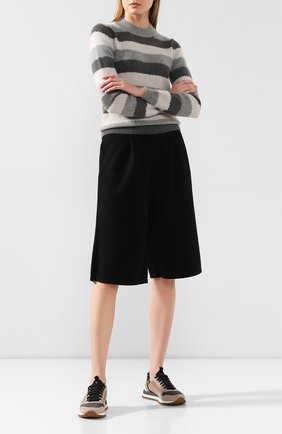 Женские шерстяные кюлоты GIORGIO ARMANI черного цвета по цене 108000 руб., арт. 6GAP01/AM16Z | Фото 2 Женские шерстяные кюлоты GIORGIO ARMANI черного цвета, арт. 6GAP01/AM16Z | Фото 2
