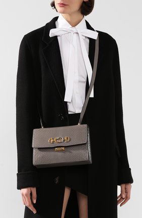 Женская сумка gucci zumi small из кожи питона GUCCI серого цвета по цене 231200 руб., арт. 576388/LJM0X/PBIV | Фото 2 Женская сумка gucci zumi small из кожи питона GUCCI серого цвета, арт. 576388/LJM0X/PBIV | Фото 2