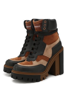 Женские замшевые ботильоны trekking DOLCE & GABBANA черного цвета по цене 66450 руб., арт. CT0546/AA962 | Фото 1 Женские замшевые ботильоны trekking DOLCE & GABBANA черного цвета, арт. CT0546/AA962 | Фото 1
