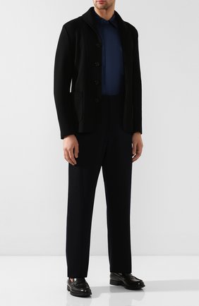 Мужская шелковая рубашка GIORGIO ARMANI темно-синего цвета по цене 108000 руб., арт. 9WGCCZSS/TZ429 | Фото 2 Мужская шелковая рубашка GIORGIO ARMANI темно-синего цвета, арт. 9WGCCZSS/TZ429 | Фото 2 (Длина (для топов): Стандартные; Материал внешний: Шелк; Рукава: Длинные; Статус проверки: Проверена категория, Проверено; Принт: Однотонные; Случай: Повседневный; Манжеты: На пуговицах; Воротник: Кент)