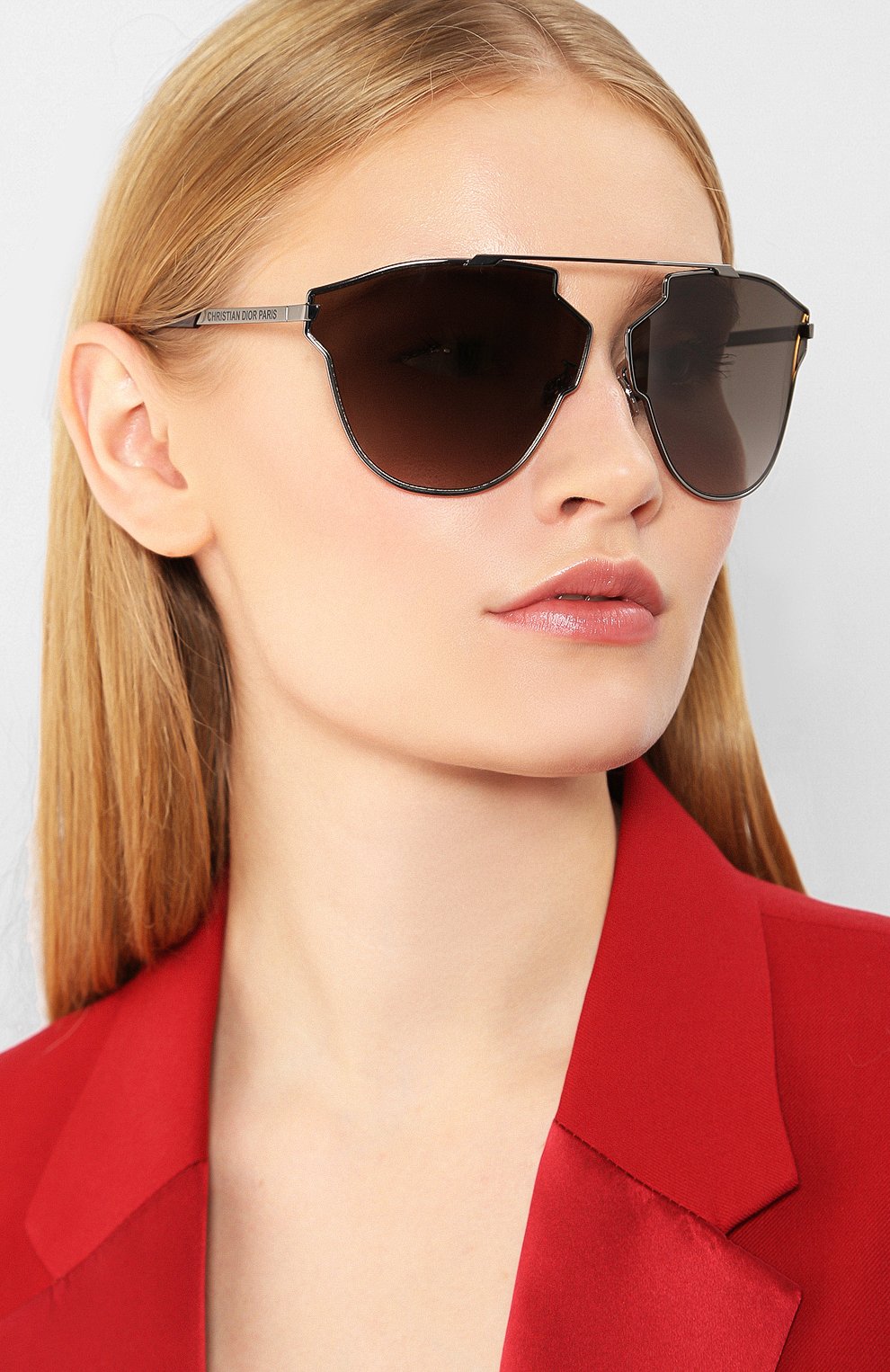 Женские солнцезащитные очки DIOR серого цвета по цене 39850 руб., арт. DI0RS0REALFAST KJ1 | Фото 2 Женские солнцезащитные очки DIOR серого цвета, арт. DI0RS0REALFAST KJ1 | Фото 2