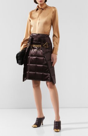 Женская шелковая блузка BOTTEGA VENETA бежевого цвета по цене 114500 руб., арт. 589202/VKFM0 | Фото 2 Женская шелковая блузка BOTTEGA VENETA бежевого цвета, арт. 589202/VKFM0 | Фото 2
