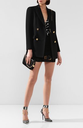 Женский двубортный жакет VERSACE черного цвета по цене 267500 руб., арт. A84752/A223415 | Фото 2 Женский двубортный жакет VERSACE черного цвета, арт. A84752/A223415 | Фото 2
