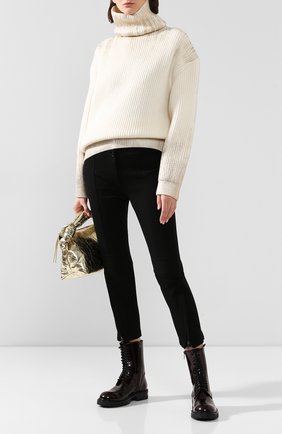 Женские брюки из смеси шерсти и хлопка ANN DEMEULEMEESTER черного цвета по цене 59950 руб., арт. 1902-1422-167-099 | Фото 2 Женские брюки из смеси шерсти и хлопка ANN DEMEULEMEESTER черного цвета, арт. 1902-1422-167-099 | Фото 2