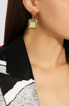 Женские серьги tribute VERSACE зеленого цвета по цене 22450 руб., арт. DG2H060/DJMX | Фото 2 Женские серьги tribute VERSACE зеленого цвета, арт. DG2H060/DJMX | Фото 2
