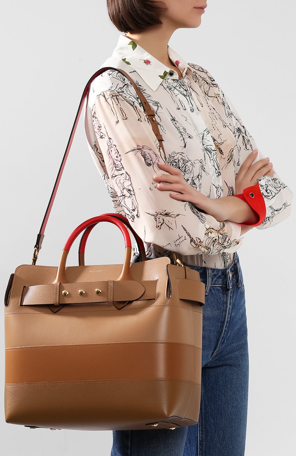 Женская сумка belt medium BURBERRY бежевого цвета, арт. 8019952 | Фото 5 (Сумки-технические: Сумки top-handle; Размер: medium; Материал: Натуральная кожа)