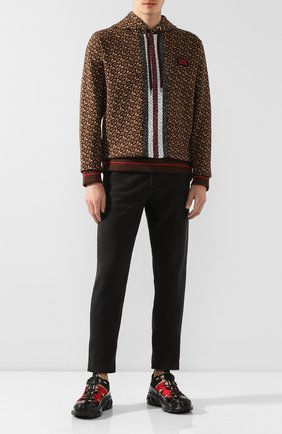 Мужские джинсы BURBERRY черного цвета по цене 27700 руб., арт. 8019479 | Фото 2 Мужские джинсы BURBERRY черного цвета, арт. 8019479 | Фото 2