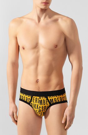 Мужские хлопковые брифы DIRK BIKKEMBERGS желтого цвета по цене 3660 руб., арт. B4S3072 | Фото 2 Мужские хлопковые брифы DIRK BIKKEMBERGS желтого цвета, арт. B4S3072 | Фото 2
