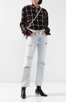 Женские джинсы с потертостями OFF-WHITE голубого цвета по цене 59950 руб., арт. 0WYA012F197730647101 | Фото 2 Женские джинсы с потертостями OFF-WHITE голубого цвета, арт. 0WYA012F197730647101 | Фото 2
