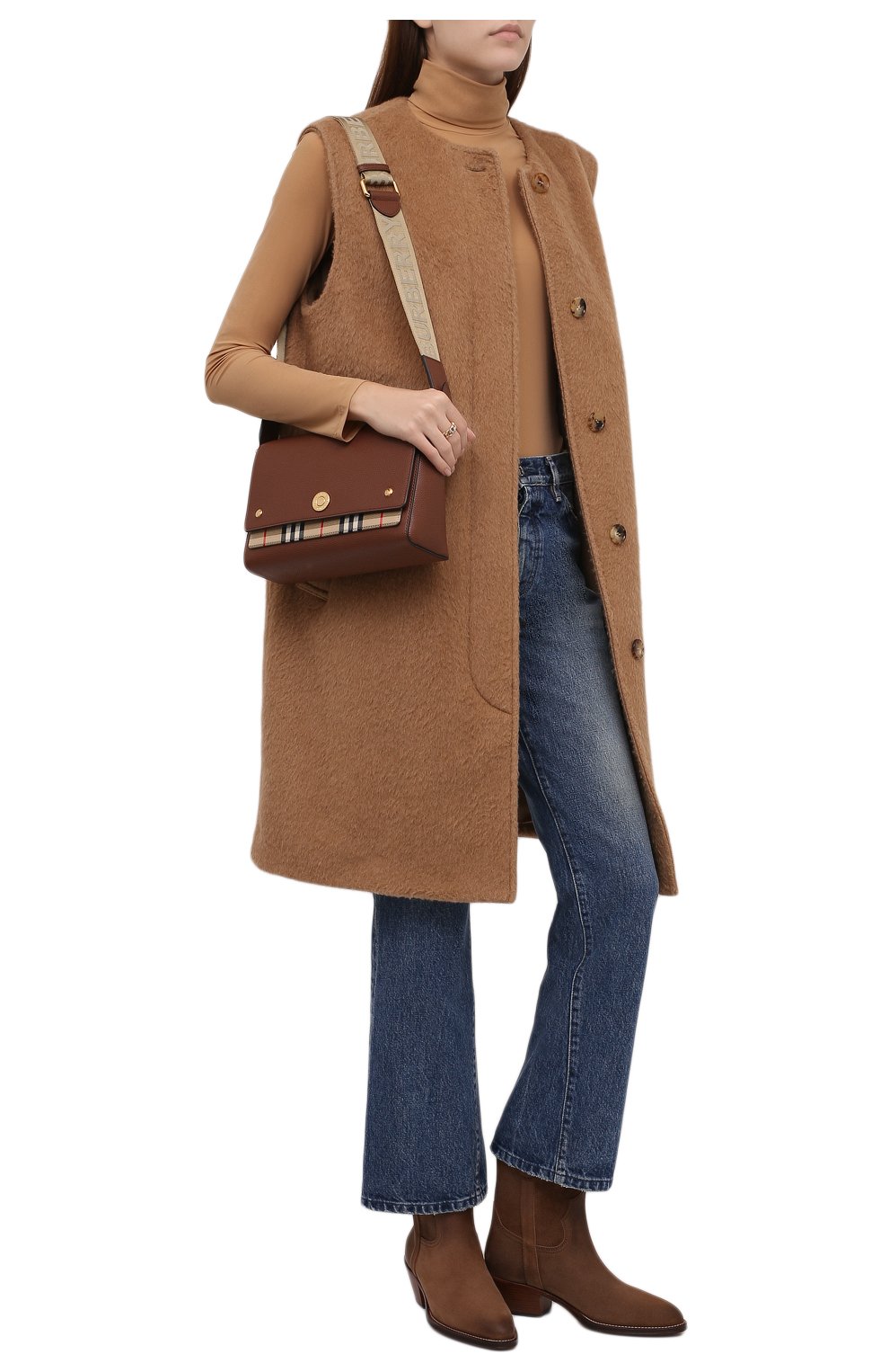 Женская сумка note medium BURBERRY коричневого цвета по цене 105000 руб., арт. 8021111 | Фото 3 Женская сумка note medium BURBERRY коричневого цвета, арт. 8021111 | Фото 3 (Сумки-технические: Сумки через плечо; Размер: medium; Материал: Натуральная кожа; Ремень/цепочка: На ремешке)