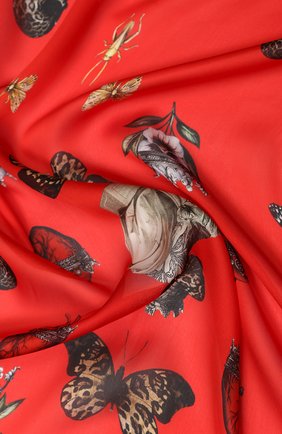 Женский шелковый платок ALEXANDER MCQUEEN красного цвета по цене 28500 руб., арт. 610954/3011Q | Фото 2 Женский шелковый платок ALEXANDER MCQUEEN красного цвета, арт. 610954/3011Q | Фото 2