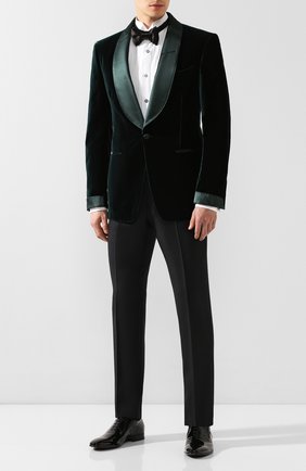 Мужская хлопковая сорочка KITON белого цвета по цене 86600 руб., арт. UCIH000340100C | Фото 2 Мужская хлопковая сорочка KITON белого цвета, арт. UCIH000340100C | Фото 2 (Материал внешний: Хлопок; Длина (для топов): Стандартные; Рукава: Длинные; Воротник: Бабочка; Случай: Вечерний; Манжеты: Под запонки; Принт: Однотонные; Рубашки М: Под запонки)