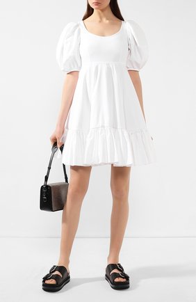 Женское хлопковое платье ALEXANDER MCQUEEN белого цвета по цене 122000 руб., арт. 610403/QAAAD | Фото 2 Женское хлопковое платье ALEXANDER MCQUEEN белого цвета, арт. 610403/QAAAD | Фото 2