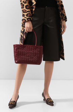 Женский сумка-тоут BOTTEGA VENETA бордового цвета по цене 186500 руб., арт. 600887/VCPP1 | Фото 2 Женский сумка-тоут BOTTEGA VENETA бордового цвета, арт. 600887/VCPP1 | Фото 2 (Размер: medium; Материал: Натуральная кожа; Сумки-технические: Сумки-шопперы)