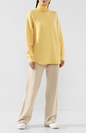Женская кашемировый свитер EXTREME CASHMERE желтого цвета по цене 41050 руб., арт. 052/R0LL | Фото 2 Женская кашемировый свитер EXTREME CASHMERE желтого цвета, арт. 052/R0LL | Фото 2