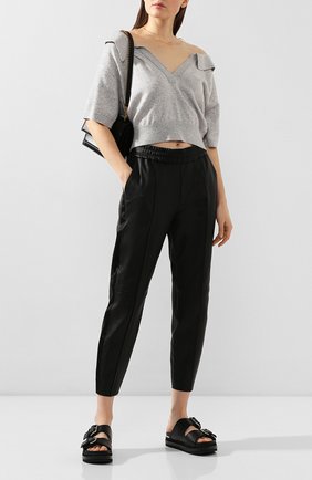 Женские кожаные брюки SPRWMN черного цвета по цене 99500 руб., арт. J0G-011-L/SLIM J0GGER SATEEN TUX | Фото 2 Женские кожаные брюки SPRWMN черного цвета, арт. J0G-011-L/SLIM J0GGER SATEEN TUX | Фото 2