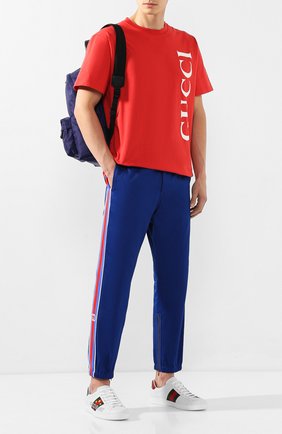Мужские хлопковые брюки GUCCI синего цвета по цене 115500 руб., арт. 604187/XDA1R | Фото 2 Мужские хлопковые брюки GUCCI синего цвета, арт. 604187/XDA1R | Фото 2 (Материал внешний: Хлопок; Длина (брюки, джинсы): Укороченные; Силуэт М (брюки): Чиносы; Случай: Повседневный; Стили: Кэжуэл)
