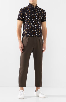 Мужской хлопковые брюки ALEXANDER MCQUEEN коричневого цвета по цене 59950 руб., арт. 590015/Q0S44 | Фото 2 Мужской хлопковые брюки ALEXANDER MCQUEEN коричневого цвета, арт. 590015/Q0S44 | Фото 2