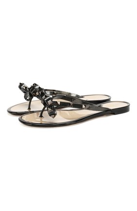 Женские резиновые шлепанцы valentino garavani summer rockstud VALENTINO серебряного цвета по цене 15960 руб., арт. TW2S0552/XKU | Фото 1 Женские резиновые шлепанцы valentino garavani summer rockstud VALENTINO серебряного цвета, арт. TW2S0552/XKU | Фото 1