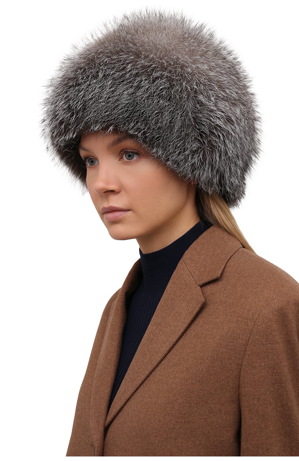 Женская шапка из меха песца FURLAND серого цвета по цене 55220 руб., арт. 0015301310010600000 | Фото 2 Женская шапка из меха песца FURLAND серого цвета, арт. 0015301310010600000 | Фото 2