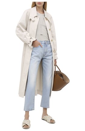 Женские джинсы TOTÊME голубого цвета по цене 18450 руб., арт. 0RIGINAL DENIM 32 193-232-742 | Фото 2 Женские джинсы TOTÊME голубого цвета, арт. 0RIGINAL DENIM 32 193-232-742 | Фото 2
