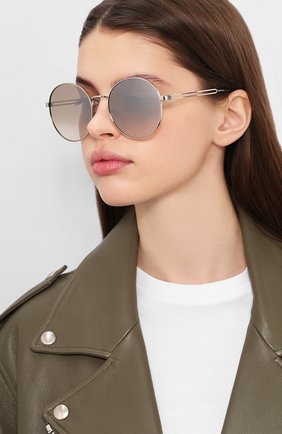 Женские солнцезащитные очки GIVENCHY серебряного цвета по цене 20700 руб., арт. 7149/F 010 | Фото 2 Женские солнцезащитные очки GIVENCHY серебряного цвета, арт. 7149/F 010 | Фото 2