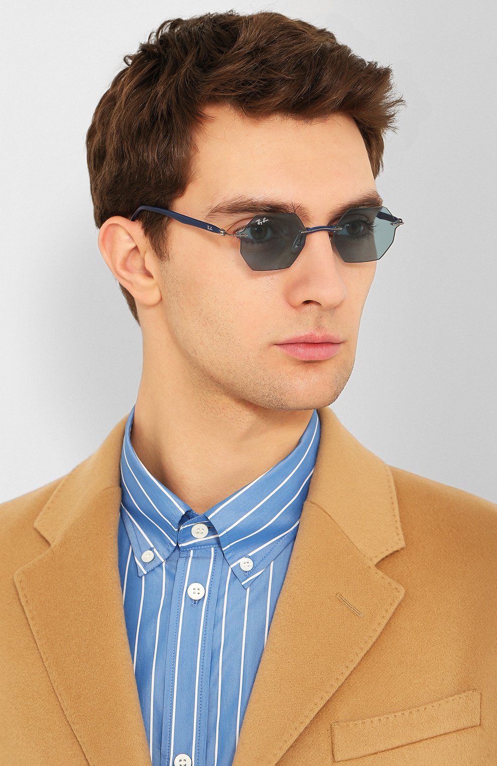 Женские солнцезащитные очки RAY-BAN синего цвета по цене 12600 руб., арт. 8061-004/80 | Фото 3 Женские солнцезащитные очки RAY-BAN синего цвета, арт. 8061-004/80 | Фото 3