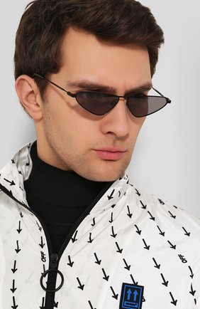 Женские солнцезащитные очки MCQ SWALLOW черного цвета по цене 11750 руб., арт. MQ0226 001 | Фото 3 Женские солнцезащитные очки MCQ SWALLOW черного цвета, арт. MQ0226 001 | Фото 3